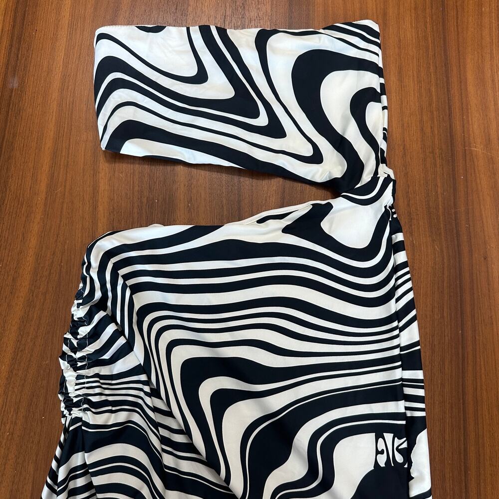 Agua Bendita X Revolve Gwen Maxi Dress Black Swirl, Beach Resort Pool, Large NWT - Picture 6 of 14